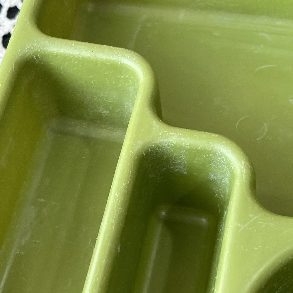 Vintage Rubbermaid Silverware Flatware Utensil Holder Tray 2921 Avocado Green